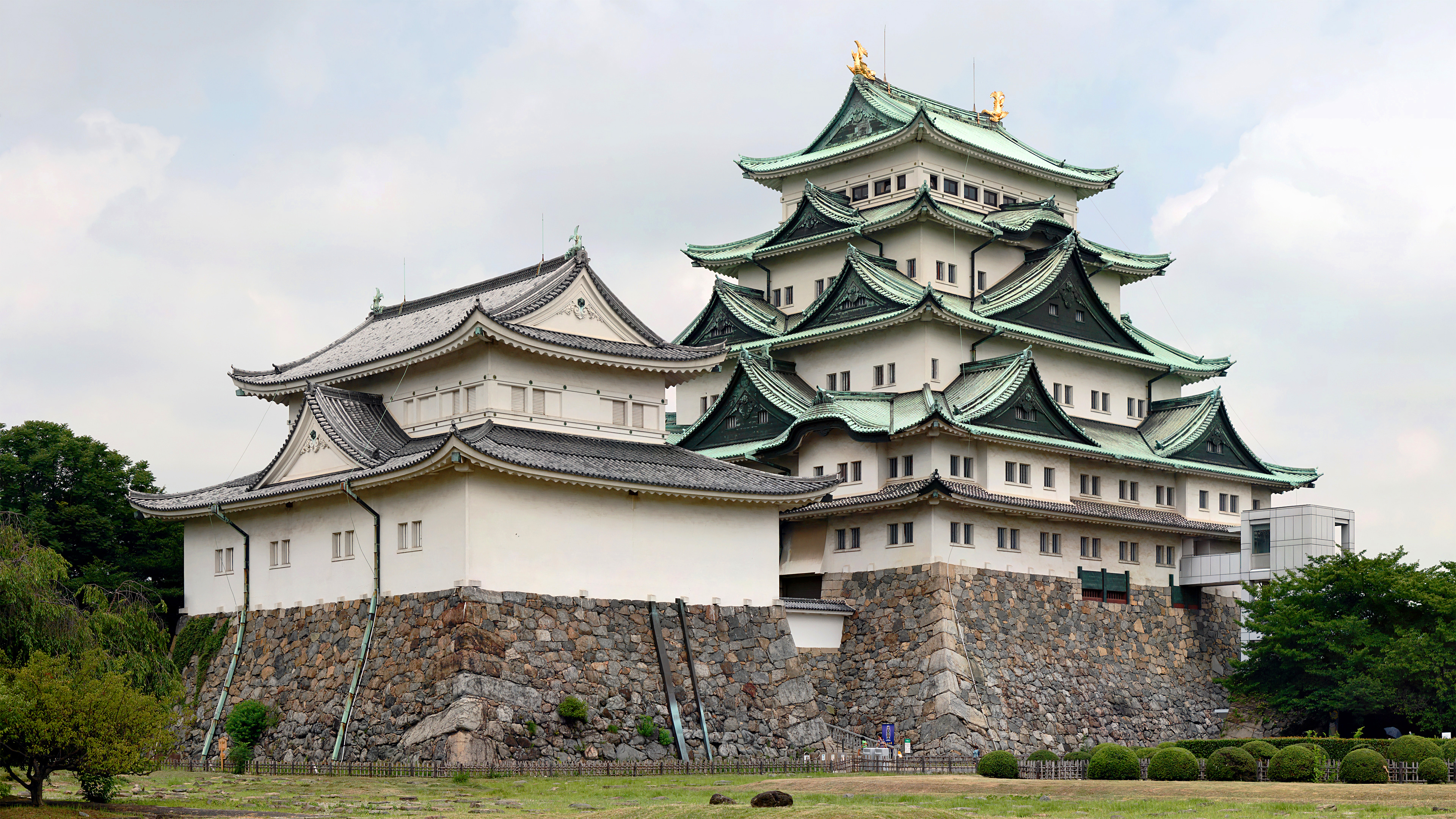 nagoya-castle.jpg